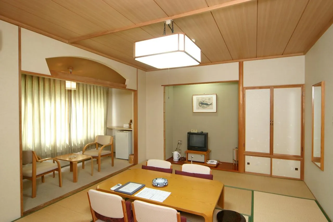 Hotel Hakodate Hiromeso 2*,